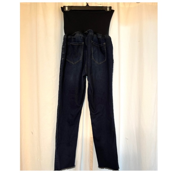 Evermore cropped maternity jeans, size L. - Picture 6 of 6